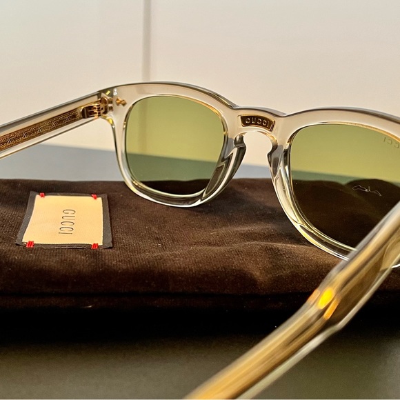 AUTHENTIC GUCCI GOLD AND CLEAR SUNGLASSES - Picture 6 of 6